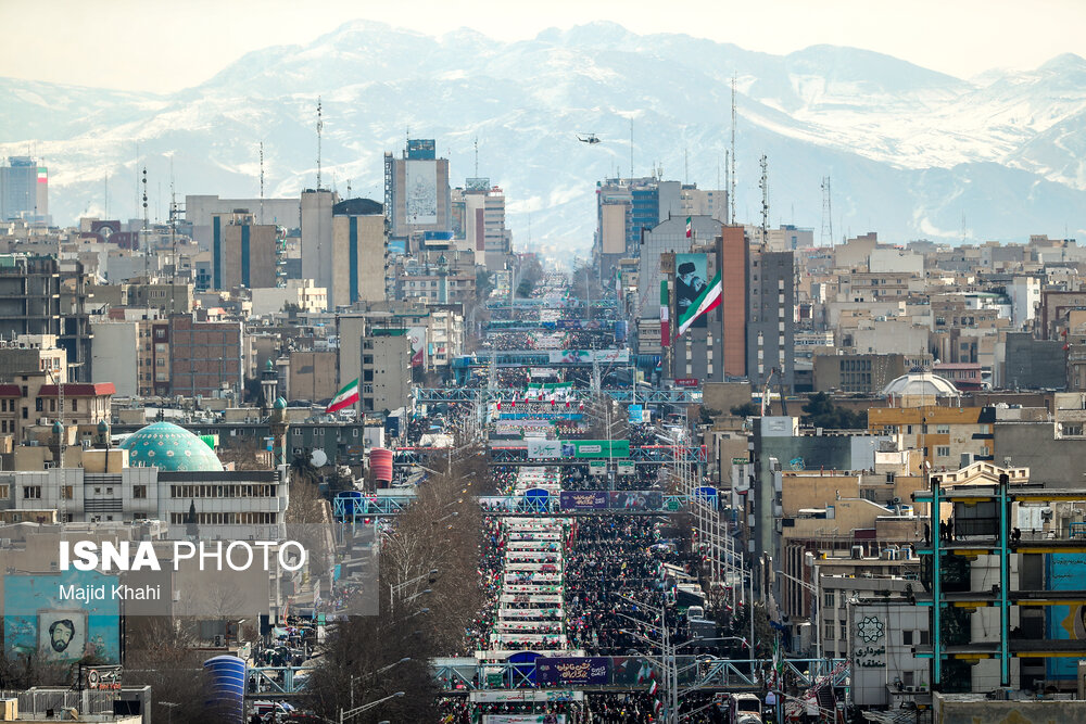 تمهیدات ترافیکی راهپیمایی ۲۲ بهمن در تهران اعلام شد/ تردد و توقف در کدام معابر ممنوع است؟