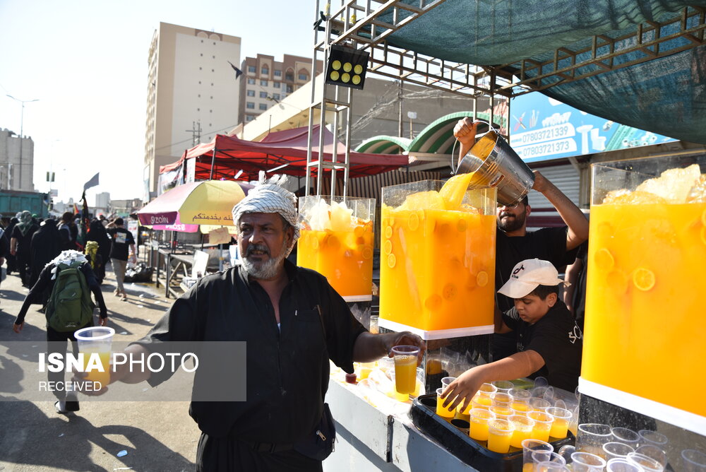 داستان خانم فرانسوی و عمارتی که نذر پیاده‌روی اربعین شد