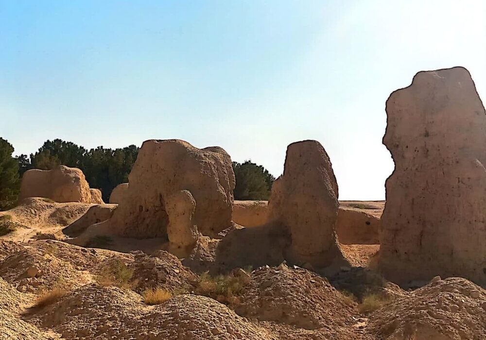 مرمت قلعه بلاشگرد روستای لاسجرد